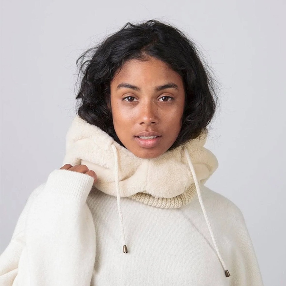 Barts Eliess Hood NWT